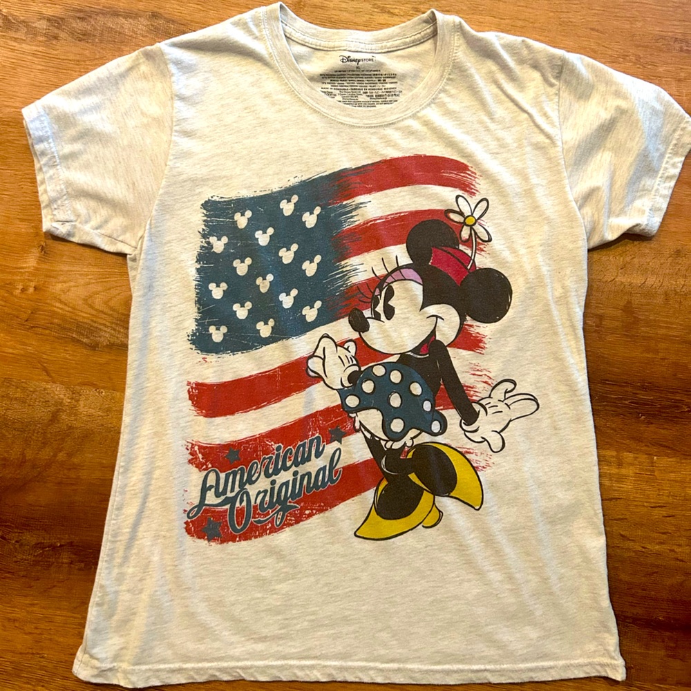 Disney Minnie Mouse T-shirt
